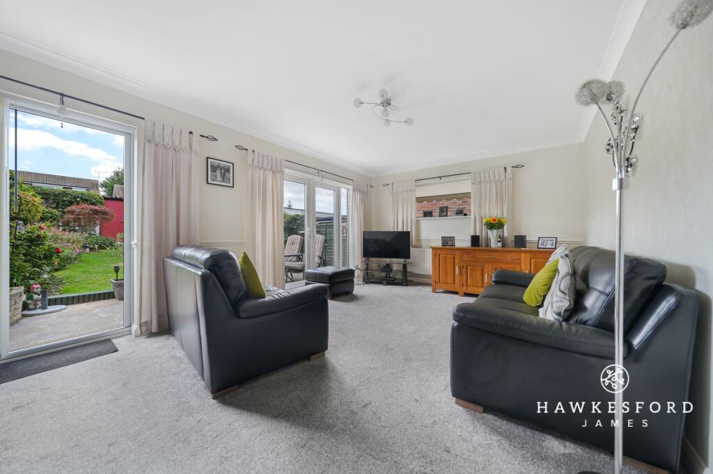 Nickleby Road, Gravesend - Lounge