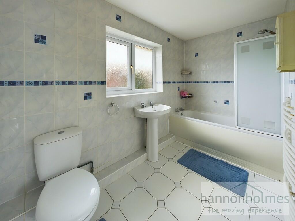 CAM01073G0-PR0223...