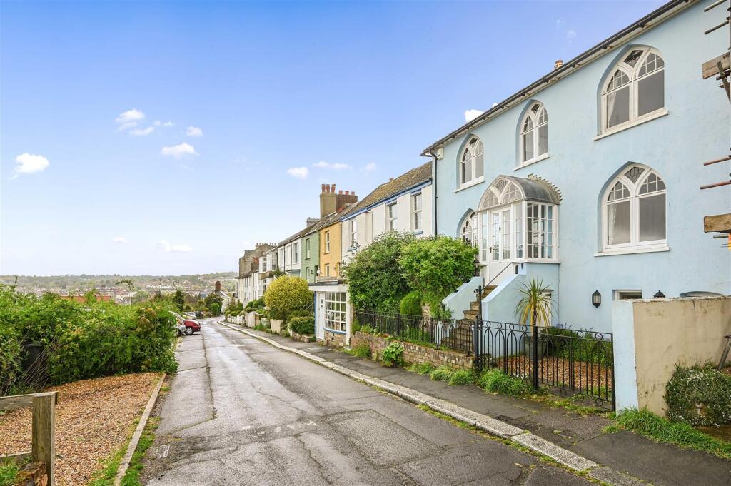 5 ST MARYS TERRACE - TN343LS (15).jpg