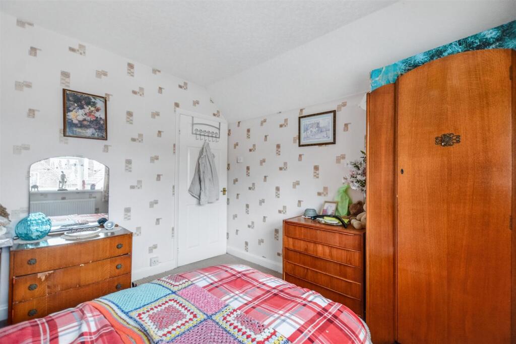 Bedroom 2_2.jpeg