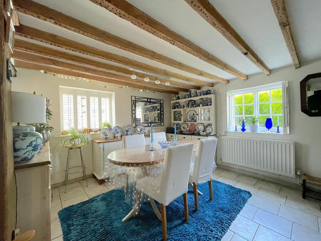 Dining Room (1)