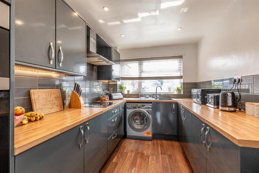 Bevington Close, Patchway Kitchen.jpg