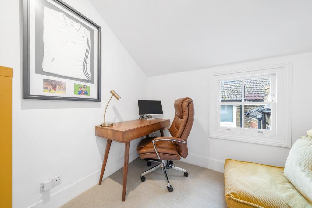 Bedroom 5