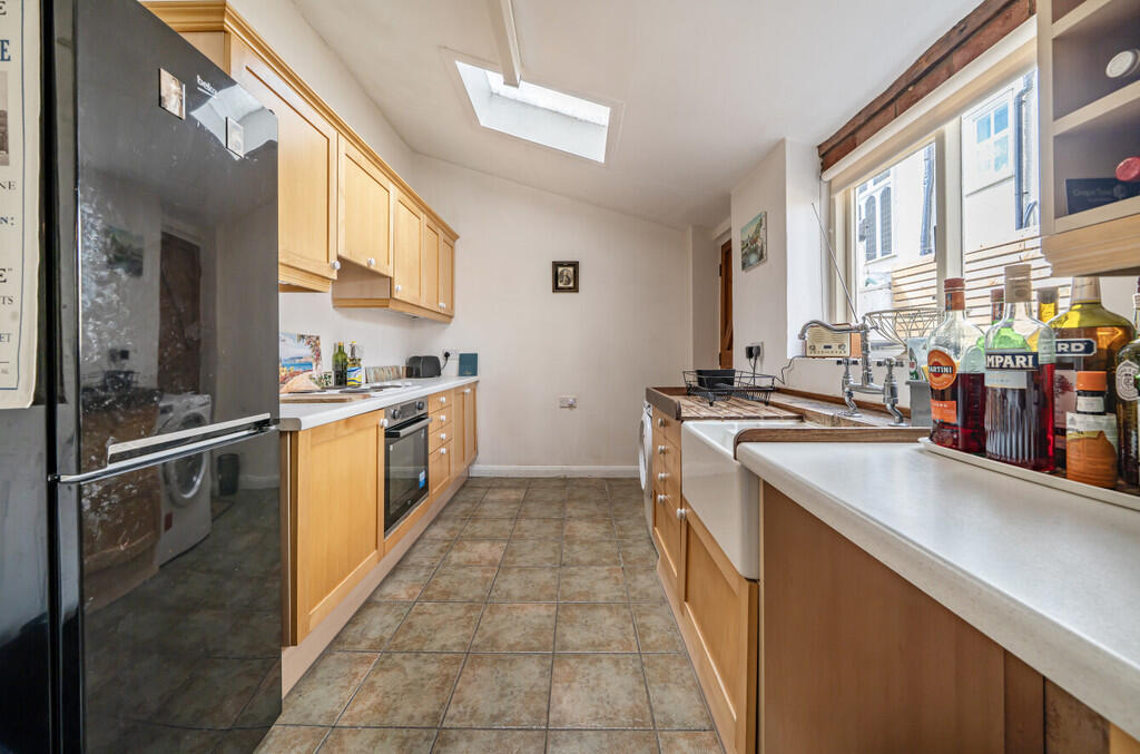 1350423-10-68c43a...