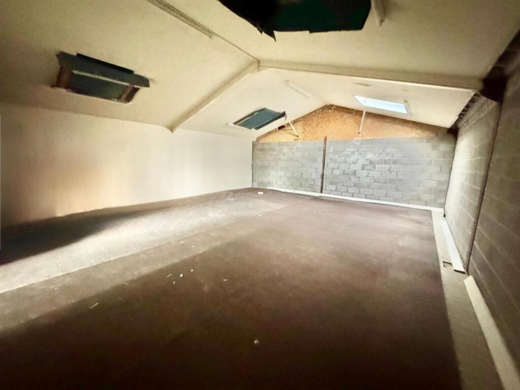 PHOTO-2025-08-09-07-37-33 (1).jpg