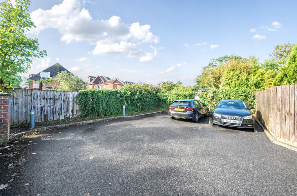 1353388-1-68c2e77...