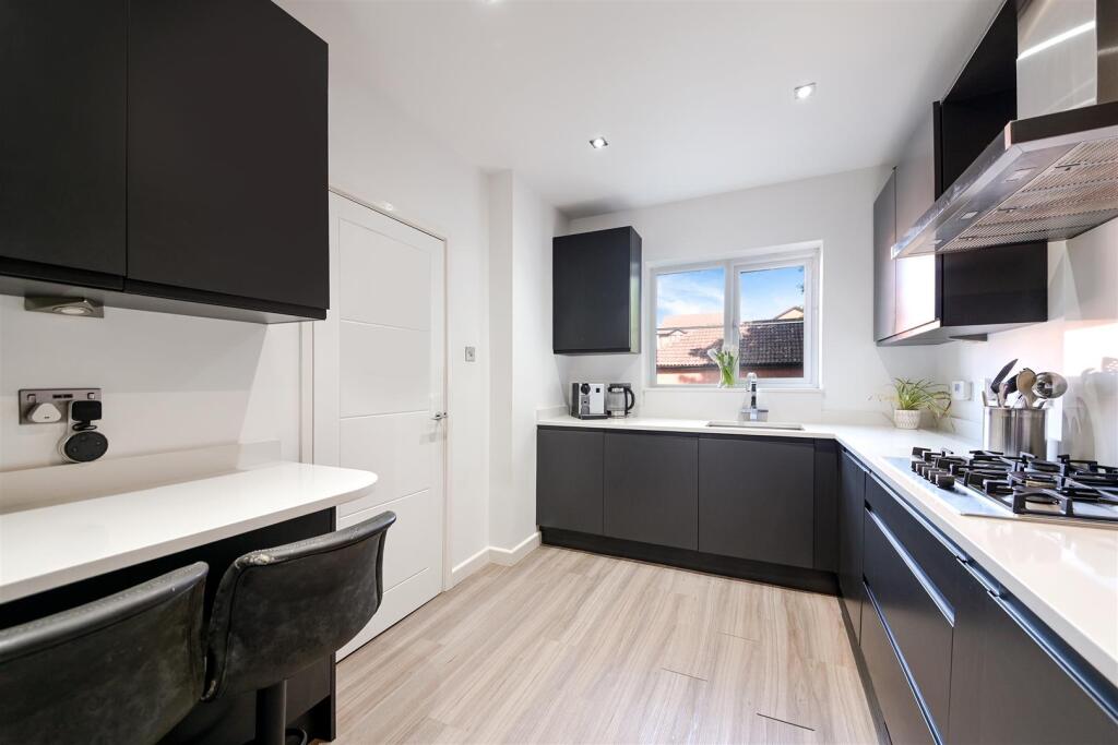 UPPER DUNNYMANS,1 (3).jpg