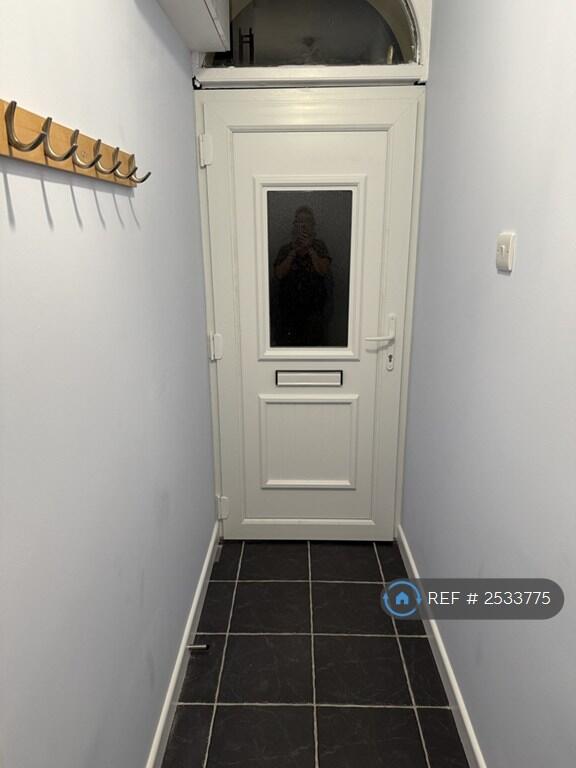 Front Door/Entrance Hall
