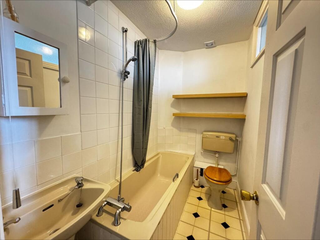 processed-A4F5CAED-C9C4-460F-BF14-A197C8EB4697.jpe