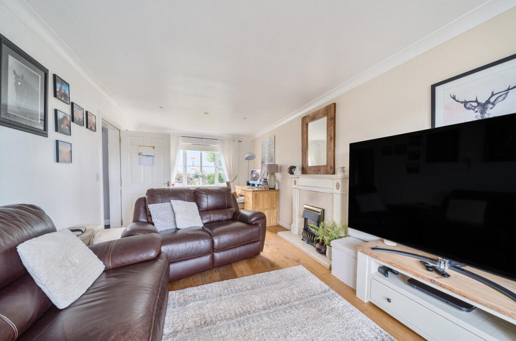 1301683-2-6840661...