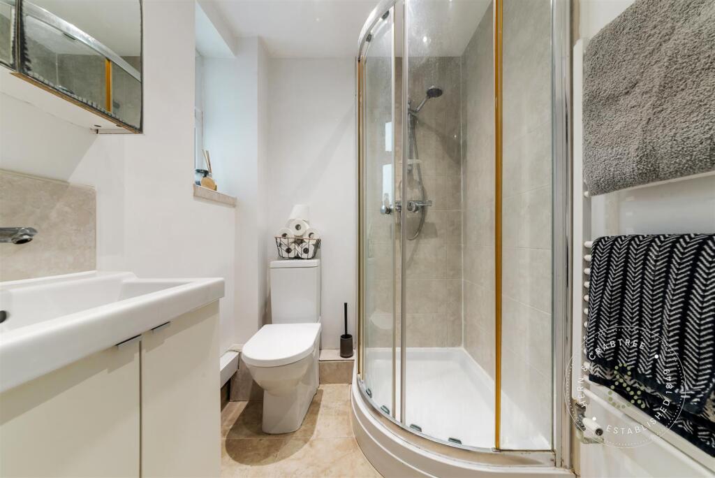 Newport Rd, (10).jpg