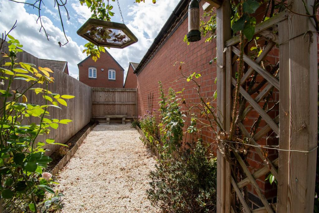 Photo 28-08-2025, 11 54 34.jpg