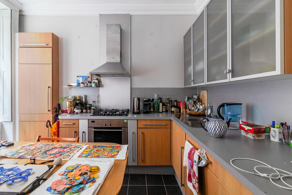 Earlham_Street_12