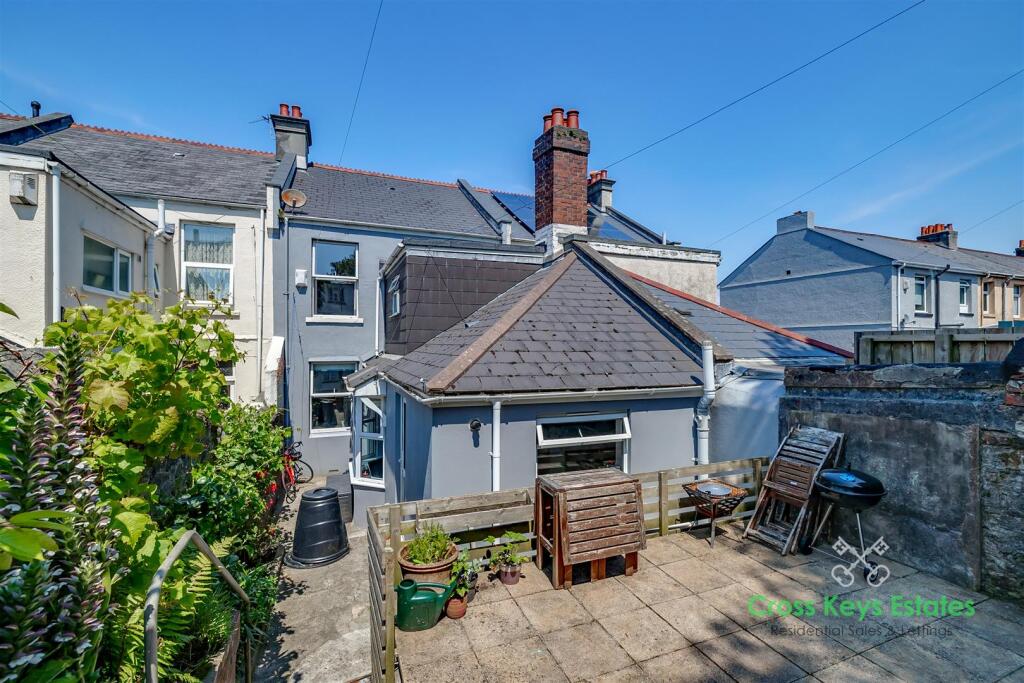 Enclosed Rear Garden