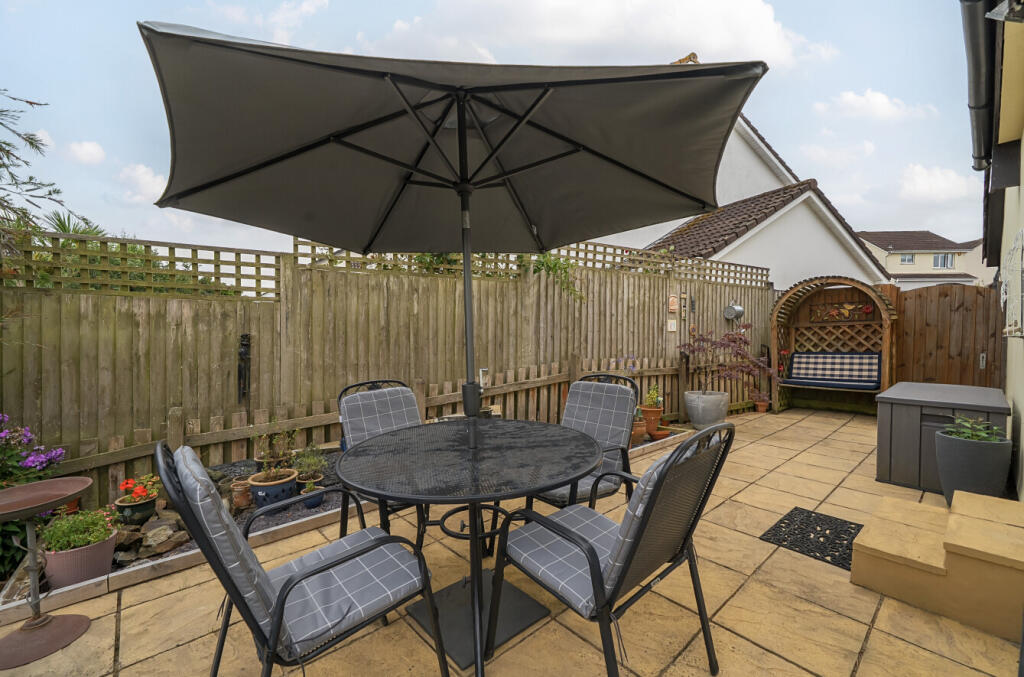 1335319-6-6895c81...