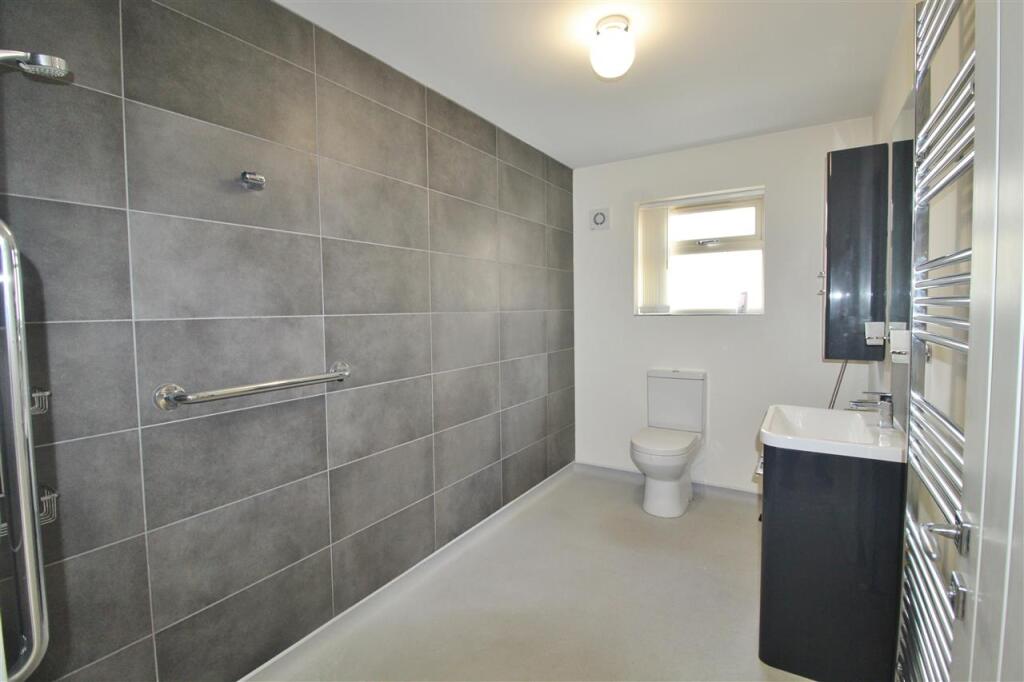 WET ROOM - Further