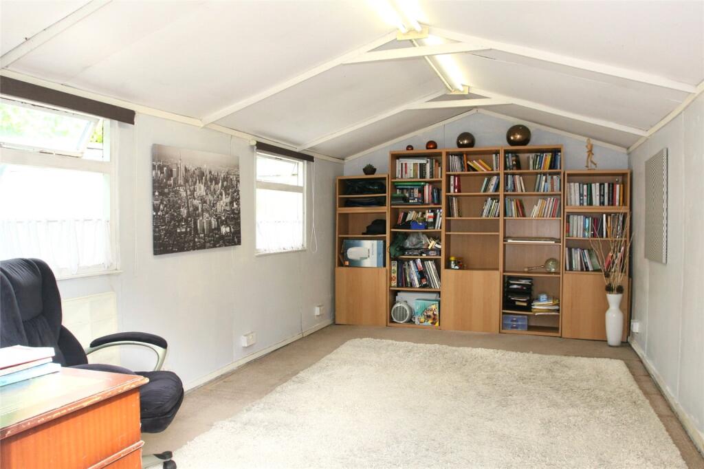 Outbuilding/Office
