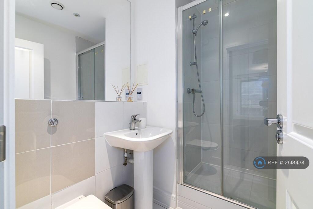 Ensuite Bathroom