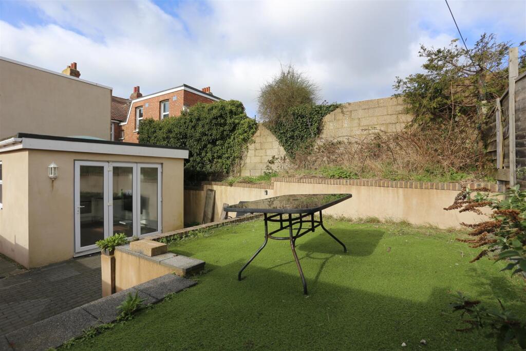 11a Dawson Terrace (12).JPG