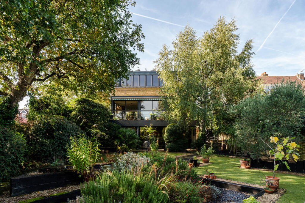 313849 - Feversham House-29.jpeg