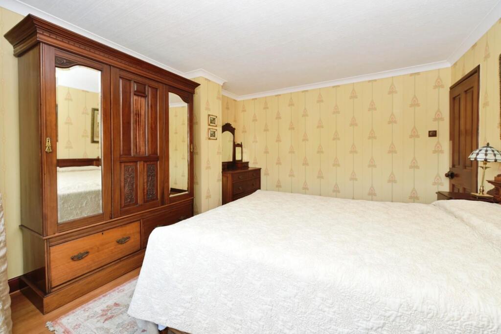 BEDROOM NO.1