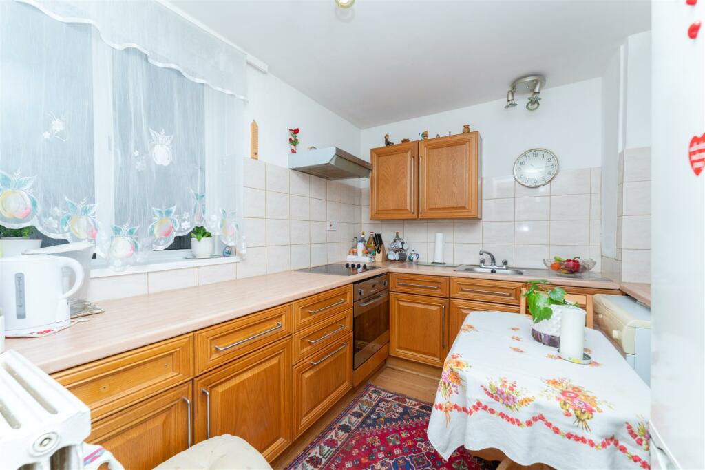 177 Gloucester Kitch.jpg