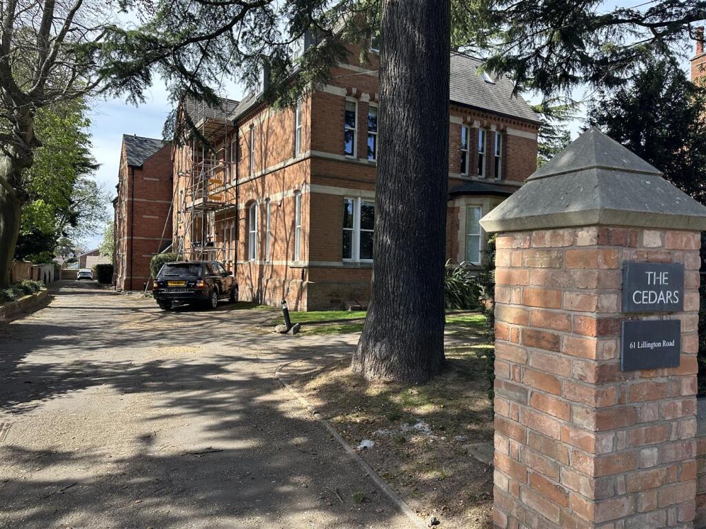 Parking &amp; Grounds