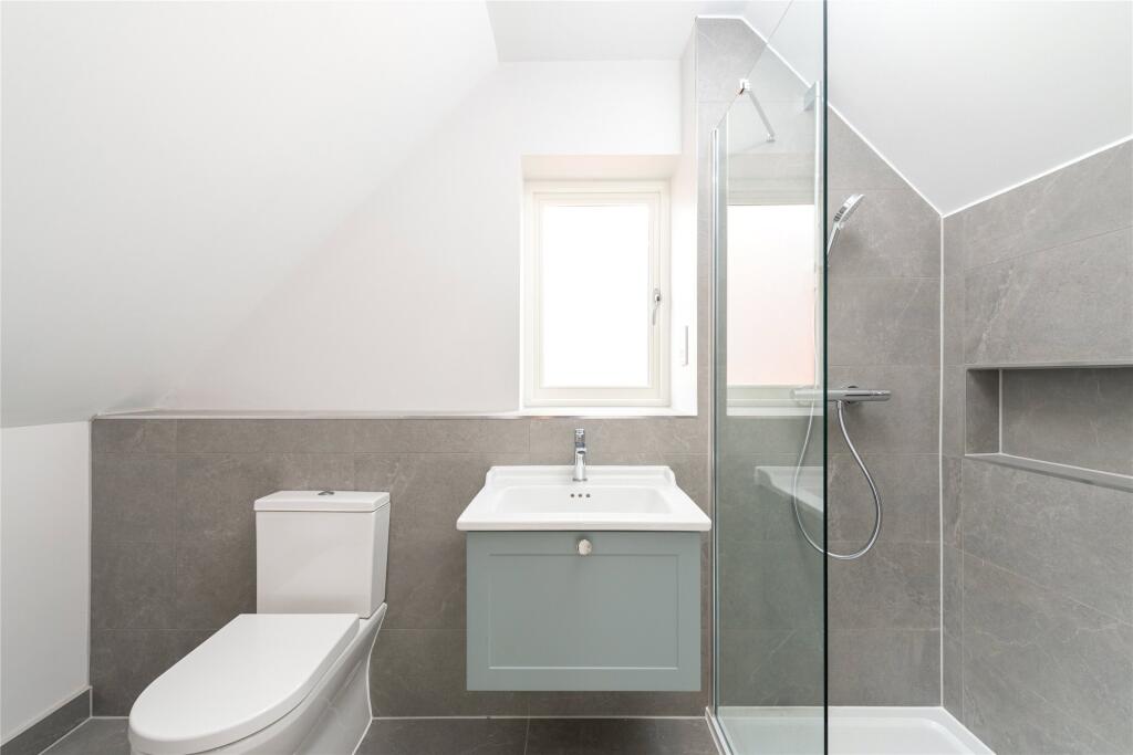En Suite Shower Room