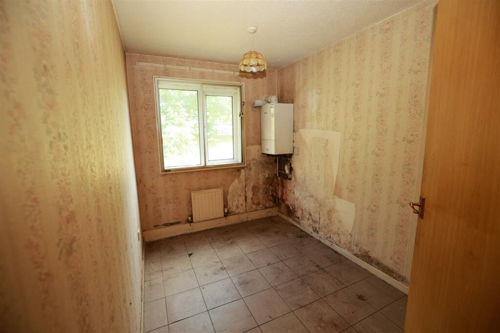 R6__2266.JPG
