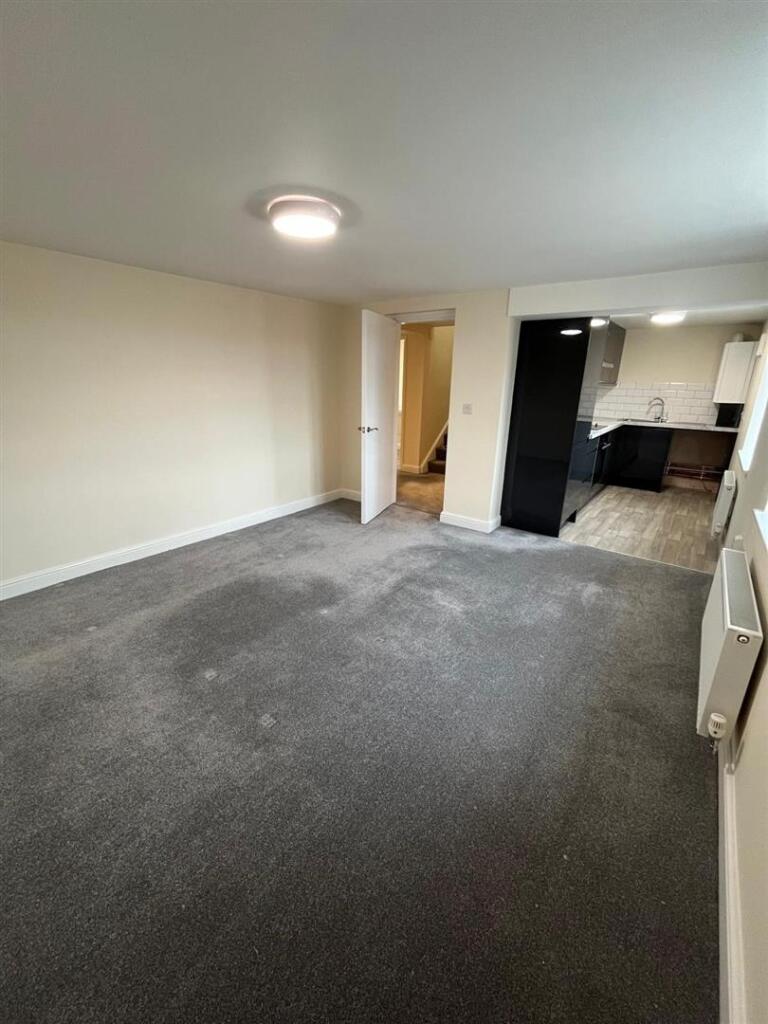 Lounge, diner, kitchen