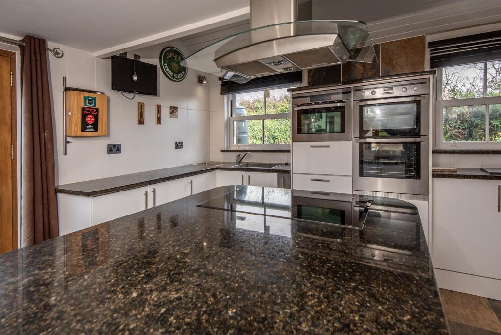 Lane Cottage Kitchen.jpg