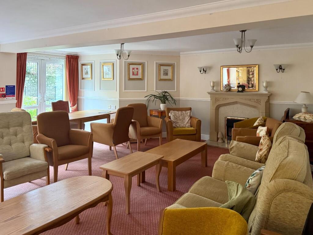 Communal Lounge