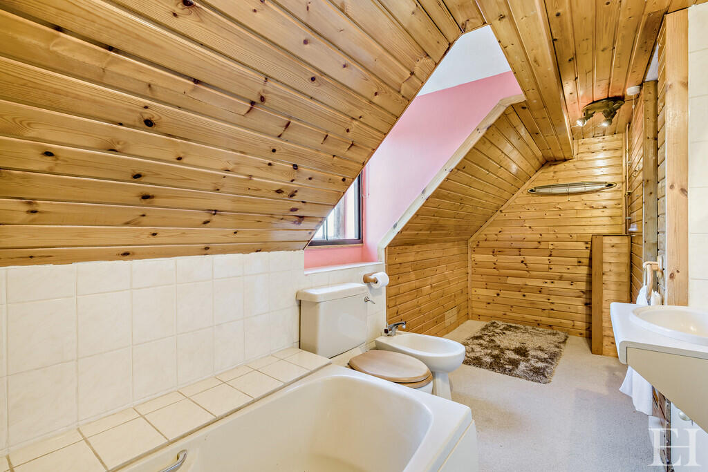 8662260-interiorW...