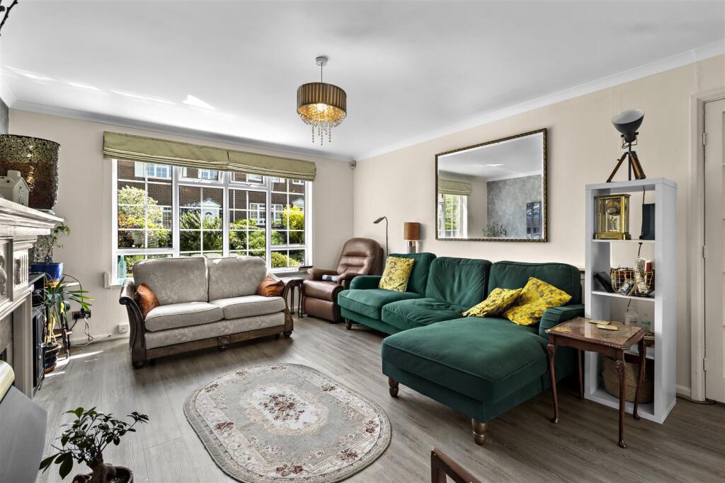 living area #3.jpg