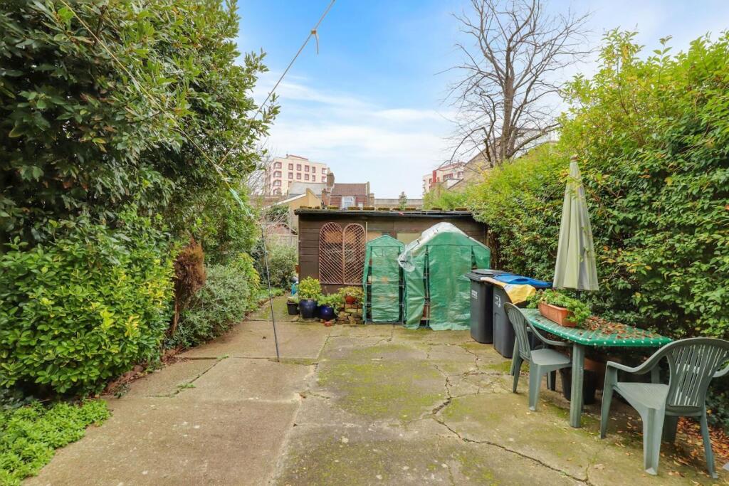 12-4c44JHPropWpen - 9 Suffolk Road - 34-medium.jpg