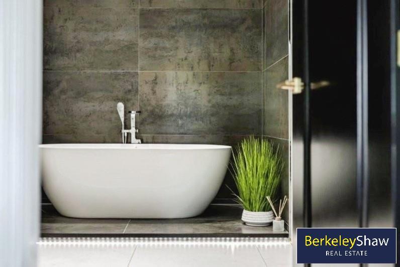 5996f5fd--49C2-95D2-B2DEA1E4986A-41112-000005D9543