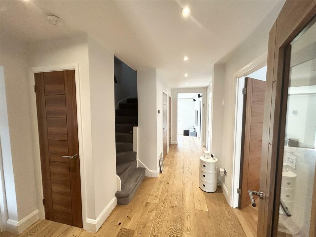 Entrance Hall: