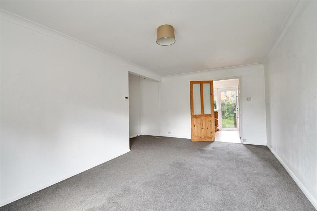 Reception Room 2.jpg