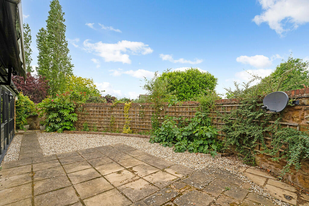 garden 3