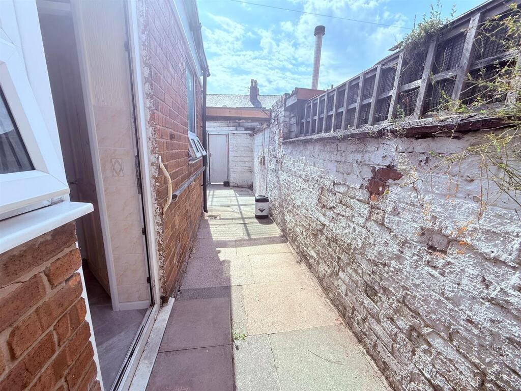 PHOTO-2025-08-12-10-03-51 (1).jpg