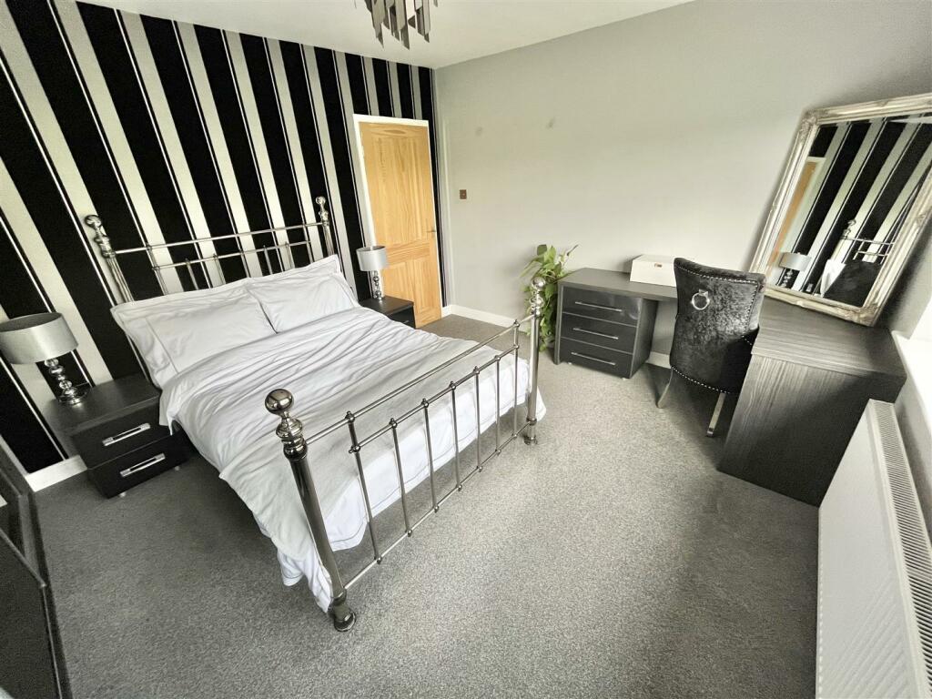 Bedroom 1 Aspect 3