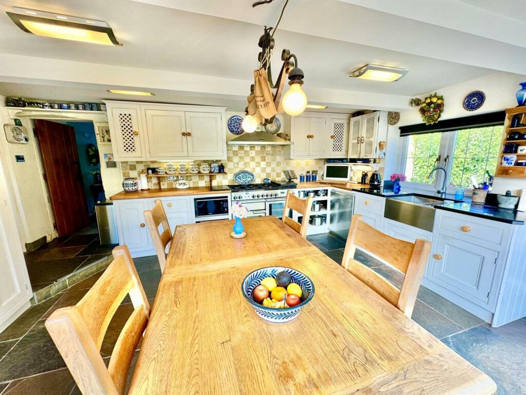 PHOTO-2024-08-20-17-40-17 (15).jpg