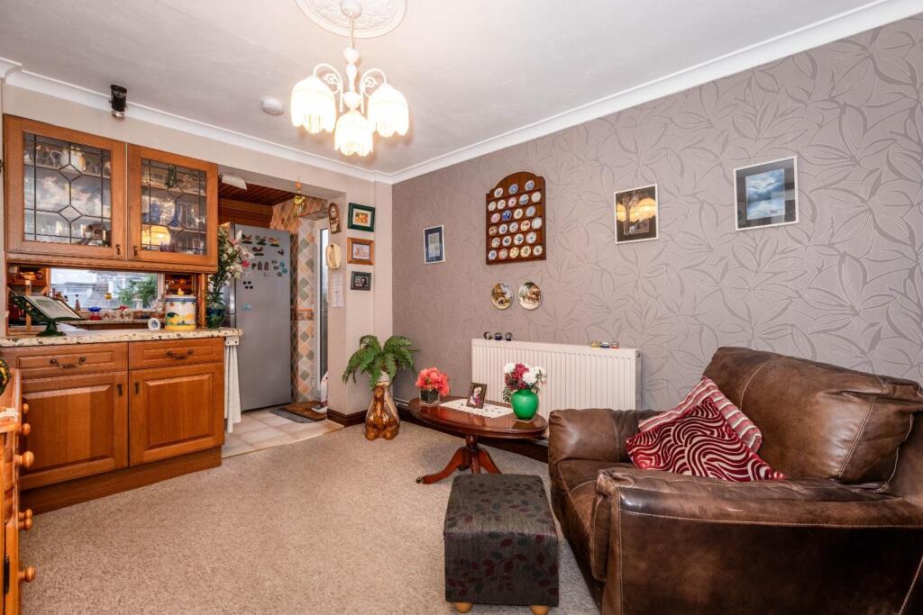 Gorse Close-15.jpg