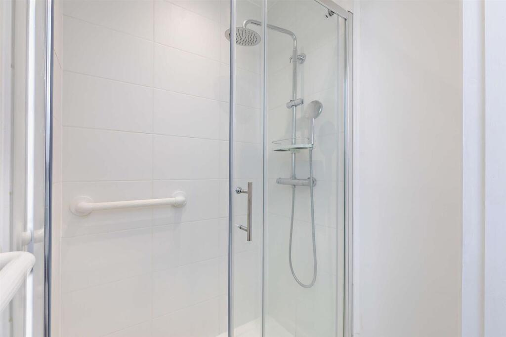 8666757-interior10-800.jpg