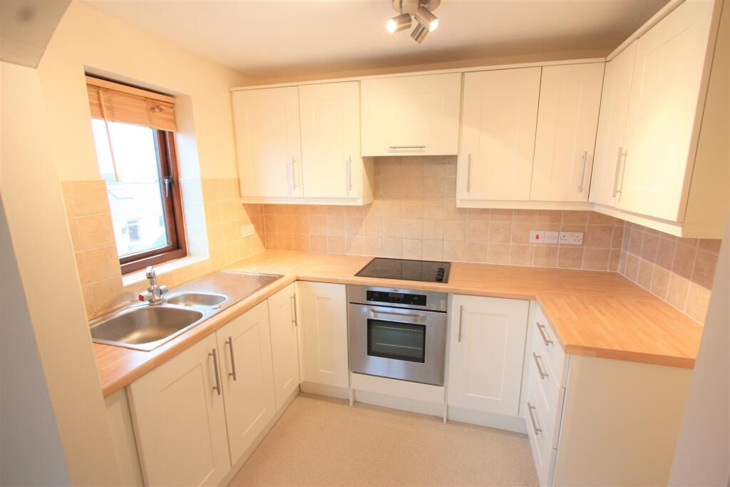 8 Jenkins Court Kitchen