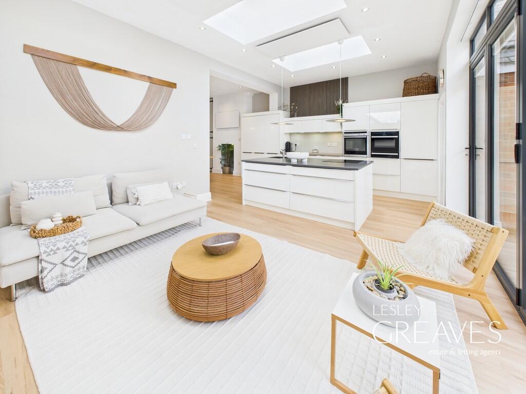 Kitchen/Family Ar...