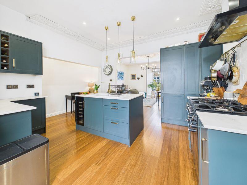 ground floor flat kitchen