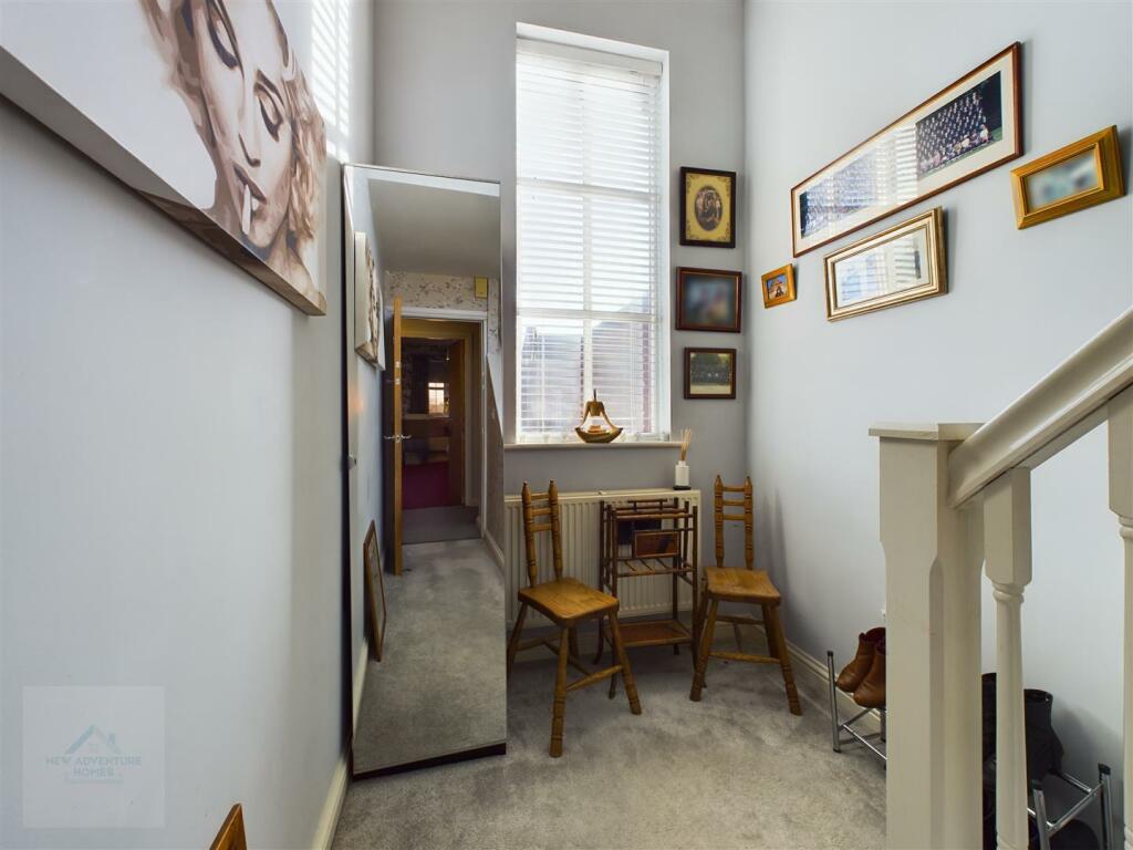 Master Bedroom Hallway