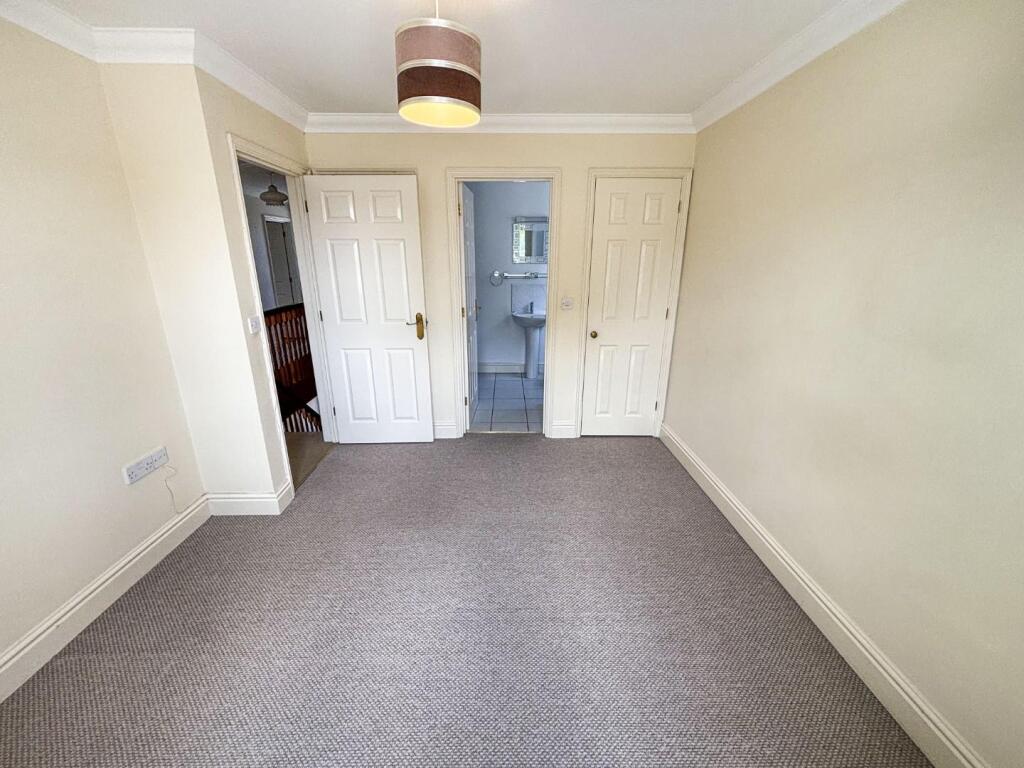 tlc_26a64e88-868b-41e1-b140-60f4194f7402_a8da075.j