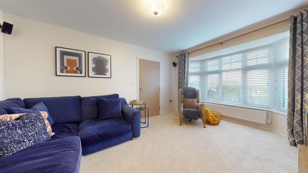 Cherwell Avenue Living Room